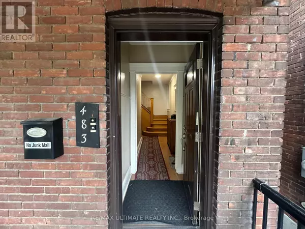 Toronto (palmerston-little Italy), ON M6H2W3,483 Dovercourt RD #Main Floor