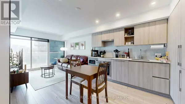 17 Bathurst ST #911, Toronto (waterfront Communities), ON M5V0N1