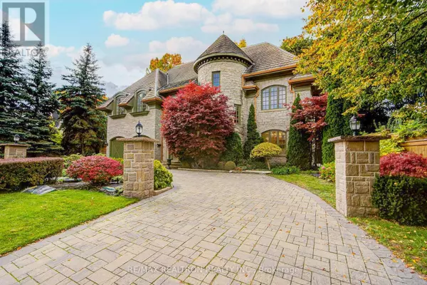 Toronto (st. Andrew-windfields), ON M2L2Y7,7 LEGACY COURT