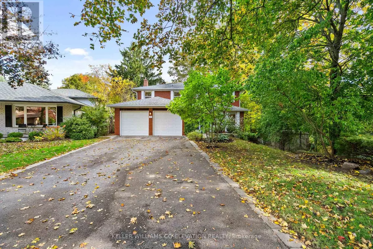 Toronto (newtonbrook East), ON M2M3B5,57 TOBRUK CRESCENT