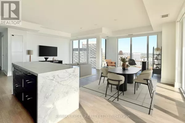 Toronto (banbury-don Mills), ON M3C0P8,30 Inn On The Park DR #3409