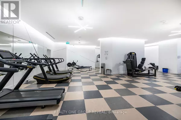 Toronto (niagara), ON M6K0C8,30 Ordnance ST #408