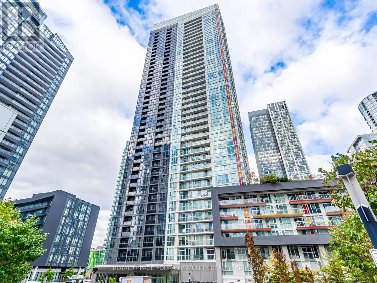Toronto (waterfront Communities), ON M5V0J9,85 Queens Wharf RD #3002
