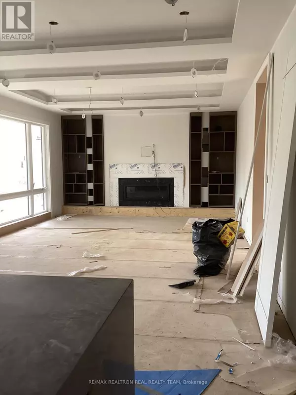 Toronto (willowdale East), ON M2N4G5,162 CHURCH AVENUE