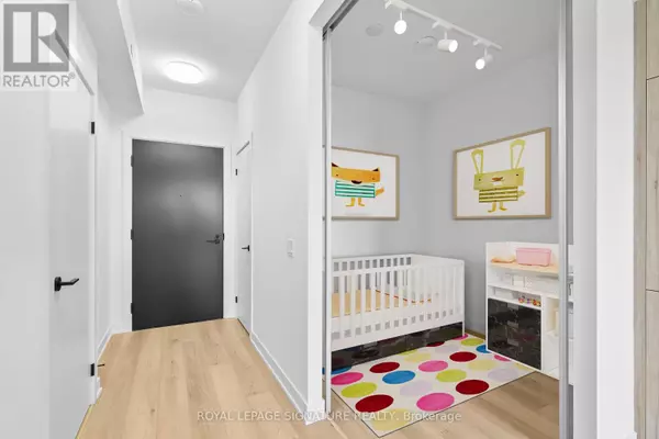 Toronto (mount Pleasant West), ON M4P1V3,117 Broadway AVE #2208