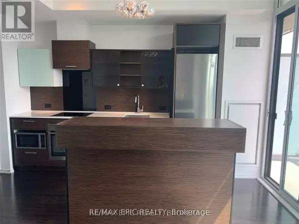 Toronto (bay Street Corridor), ON M4Y0A5,75 St Nicholas ST #2703