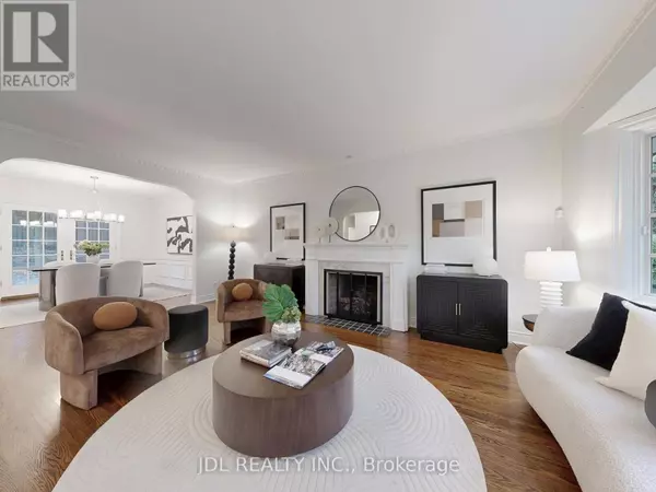 Toronto (bridle Path-sunnybrook-york Mills), ON M4N1B3,530 BLYTHWOOD ROAD