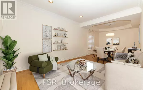 Toronto (newtonbrook East), ON M2M2S5,71 OTONABEE AVENUE