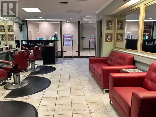 Toronto (bay Street Corridor), ON M5H2M9,123 Queen ST West #C8