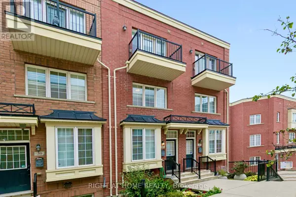 28 RAFFEIX LANE, Toronto (moss Park), ON M5A0G5