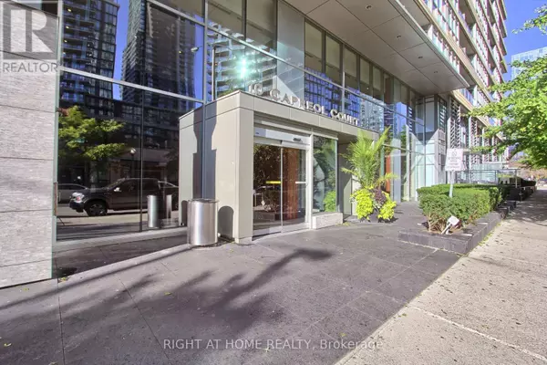 Toronto (waterfront Communities), ON M5V4B3,10 Capreol CT #829