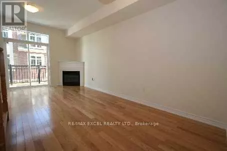 Toronto (willowdale West), ON M2N2H6,93A FINCH AVENUE W