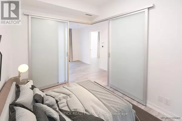 Toronto (humewood-cedarvale), ON M5P0A6,2020 Bathurst ST #532