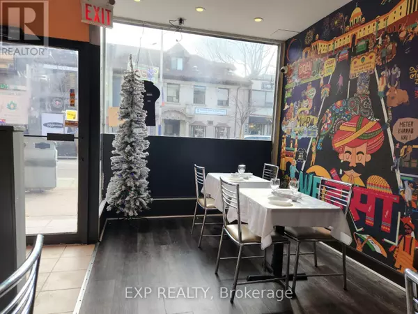 606 BLOOR STREET W, Toronto (annex), ON M6G1K4