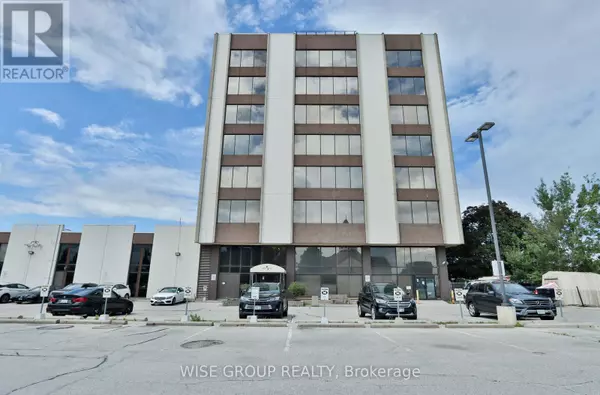 Toronto (henry Farm), ON M2J4A1,2450 Victoria Park AVE #703