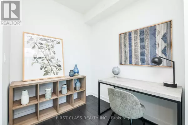 Toronto (kensington-chinatown), ON M5T0C1,181 Huron ST #1605