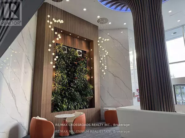 Toronto (hillcrest Village), ON M2H3P8,105 Gordon Baker RD #503