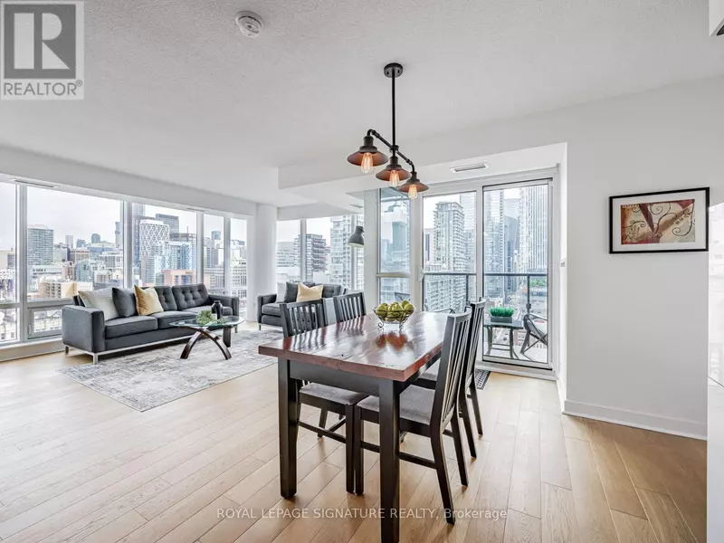 295 Adelaide ST West #1804, Toronto (waterfront Communities), ON M5V0L4