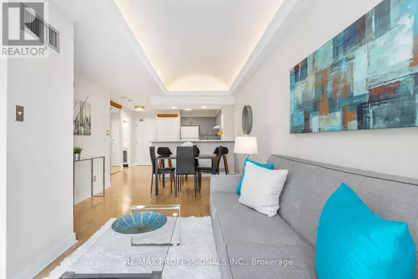 Toronto (niagara), ON M5V3C9,801 King ST West #PH26