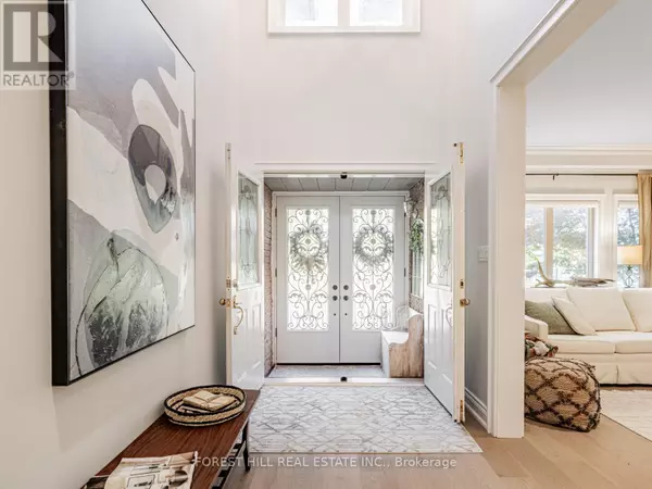 Toronto (willowdale East), ON M2N5L1,3022A BAYVIEW AVENUE