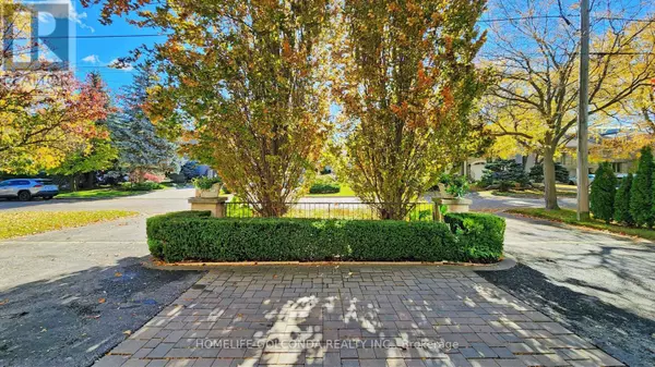 Toronto (st. Andrew-windfields), ON M2P1G7,164 OWEN BOULEVARD