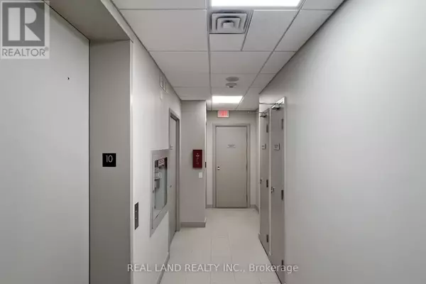 Toronto (annex), ON M5S1T8,206 Bloor ST West #1001