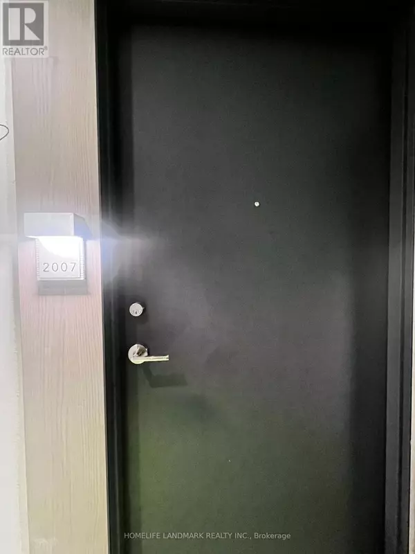 Toronto (newtonbrook East), ON M2M0C1,7 Golden Lion HTS #N2007