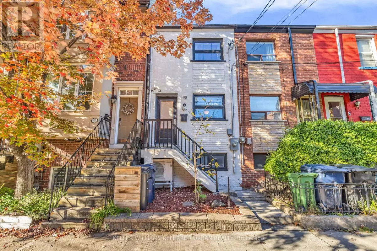 Toronto (niagara), ON M6J1B9,98 MITCHELL AVENUE