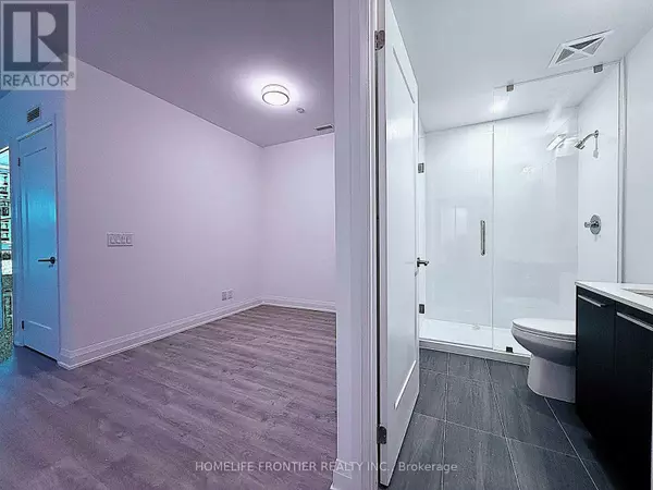 Toronto (mount Pleasant West), ON M4P1T9,65 Broadway AVE #402