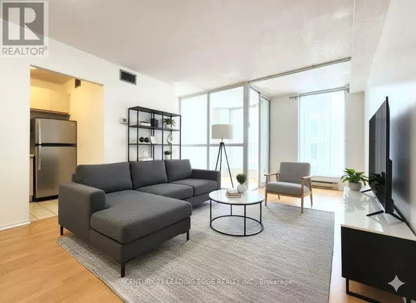 Toronto (bay Street Corridor), ON M5G2H5,55 Centre AVE #901