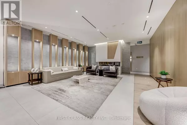 Toronto (regent Park), ON M5A3R4,5 Defries ST #717