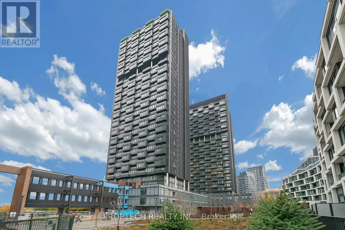 Toronto (banbury-don Mills), ON M3C0S4,1 Quarrington LN #611