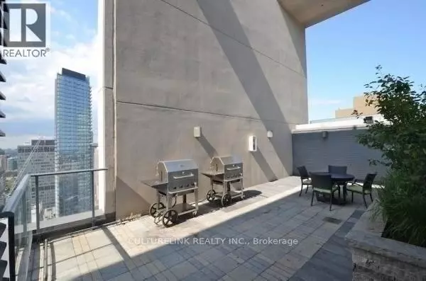 Toronto (bay Street Corridor), ON M5G0A6,770 Bay ST #1102