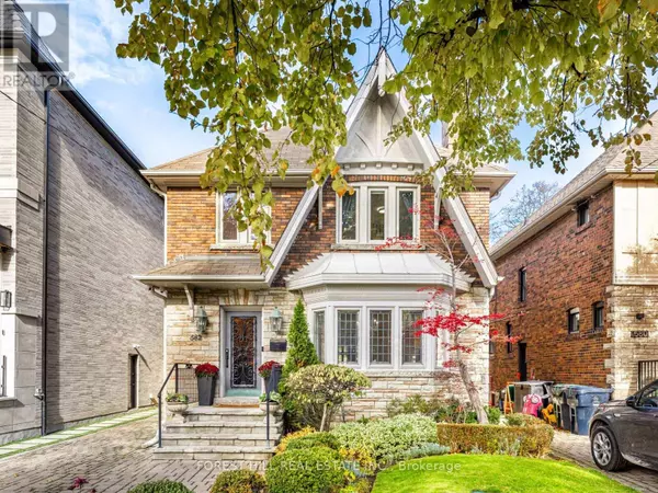 Toronto (forest Hill North), ON M5N1M9,582 BRIAR HILL AVENUE