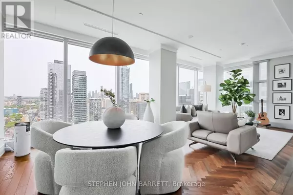 183 Wellington ST West #3303, Toronto (waterfront Communities), ON M5V0A1