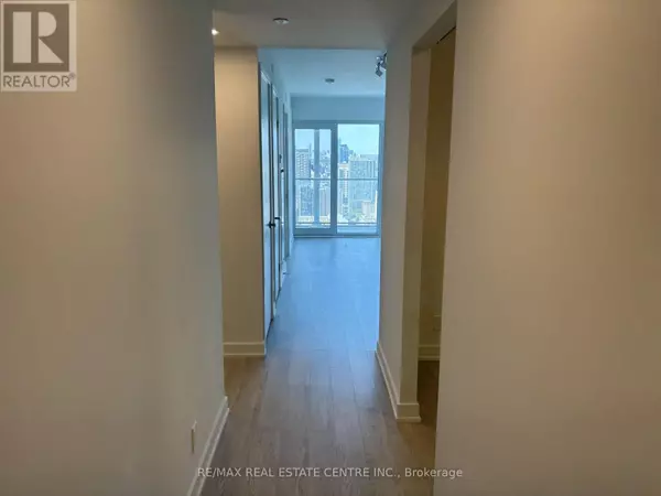 Toronto (church-yonge Corridor), ON M5C0B6,88 Queen ST East #4612