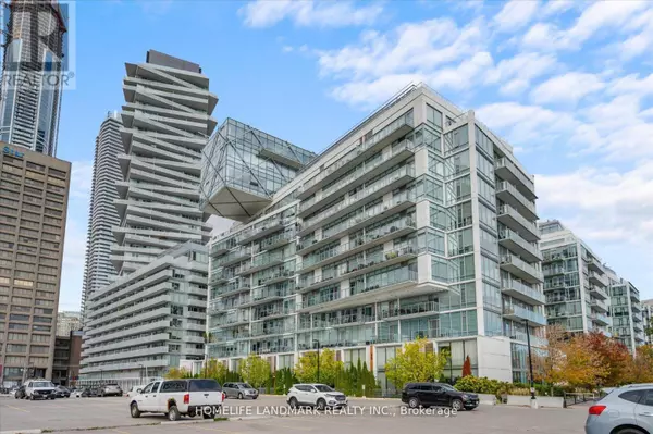 29 Queens Quay East #TH102, Toronto (waterfront Communities), ON M5E0A4