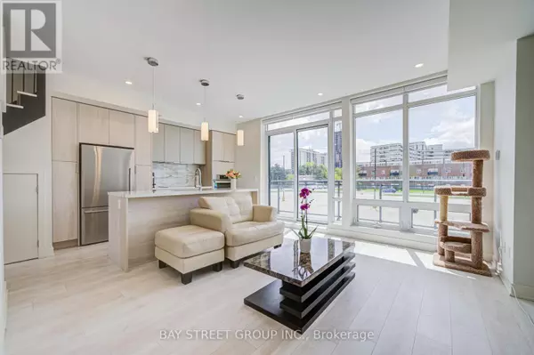 Toronto (flemingdon Park), ON M3C0P3,27 SONIC WAY