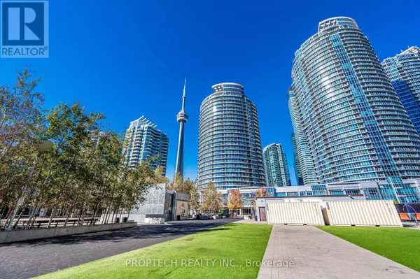 Toronto (waterfront Communities), ON M5J2Y6,218 Queens Quay West #2005