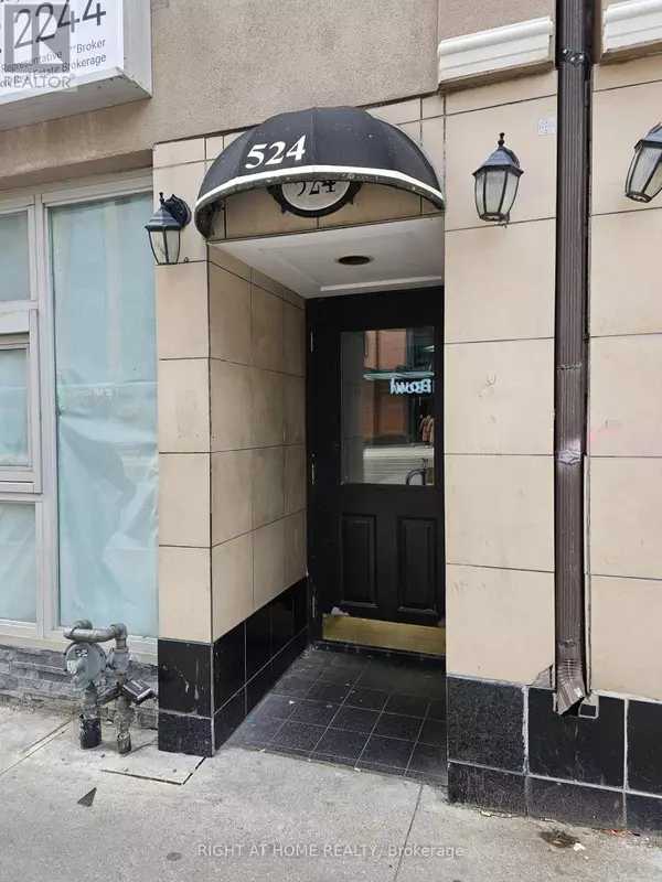 524 Yonge ST #204, Toronto (church-yonge Corridor), ON M4Y1X9