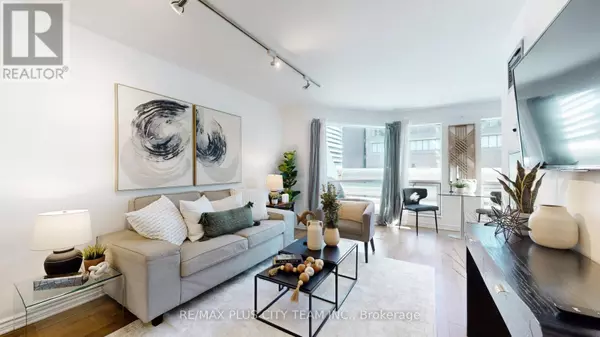 10 Yonge ST #310, Toronto (waterfront Communities), ON M5E1R4