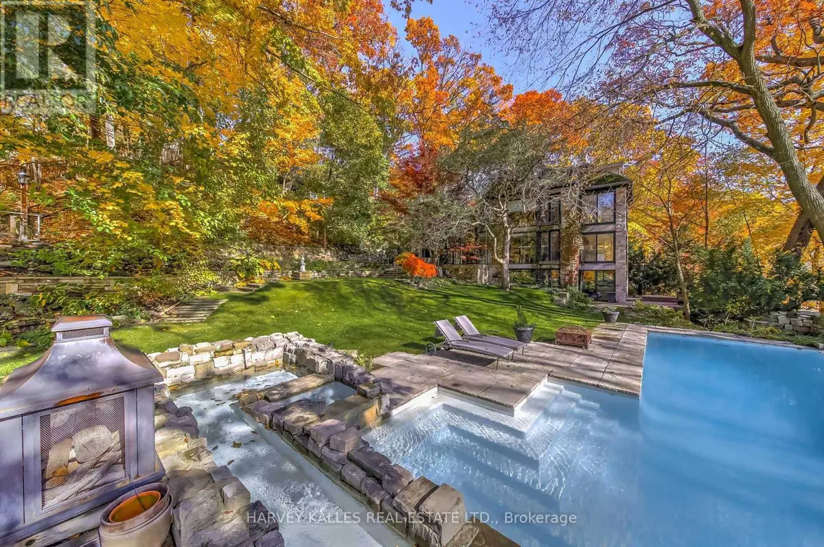 Toronto (rosedale-moore Park), ON M4W1V4,9 BEAUMONT ROAD