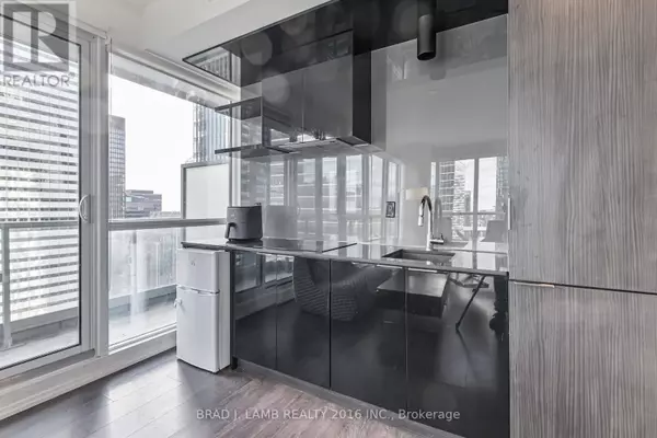 Toronto (bay Street Corridor), ON M5H0B1,70 Temperance ST #3706