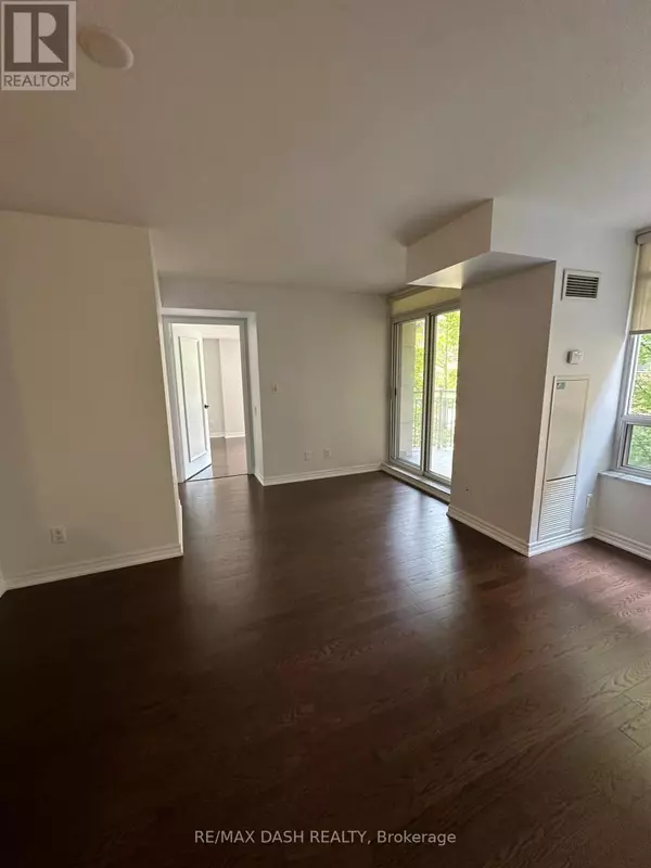 Toronto (yonge-st. Clair), ON M4V1M7,60 St Clair AVE West #207