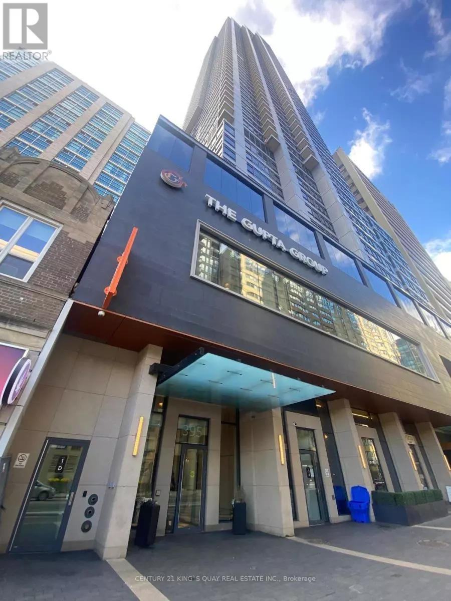 Toronto (north St. James Town), ON M4W1H7,395 Bloor ST East #5405