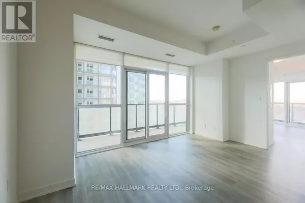 Toronto (niagara), ON M6K1A2,50 Ordnance ST #2205