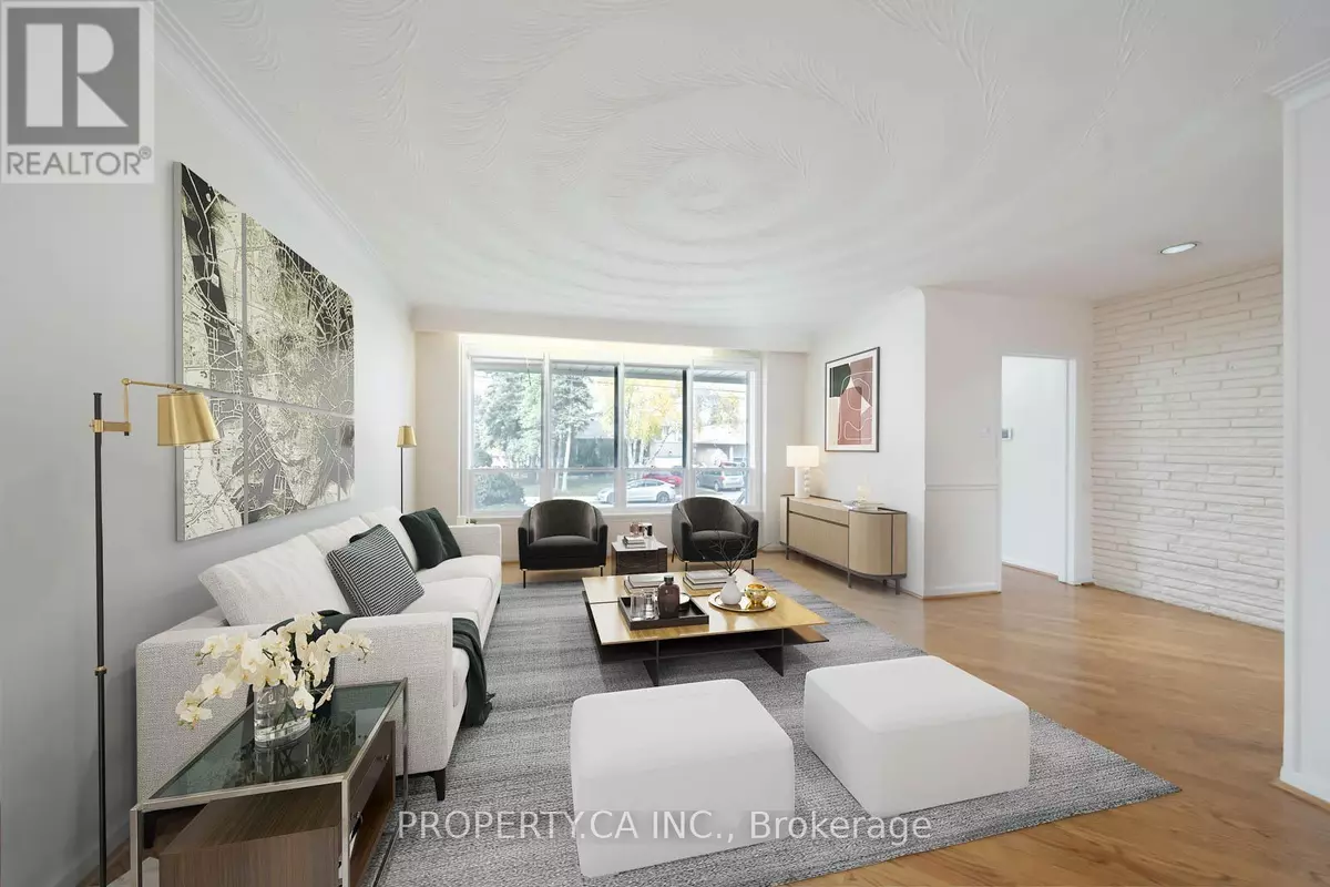 Toronto (bathurst Manor), ON M3H4V7,19 ARLSTAN DRIVE