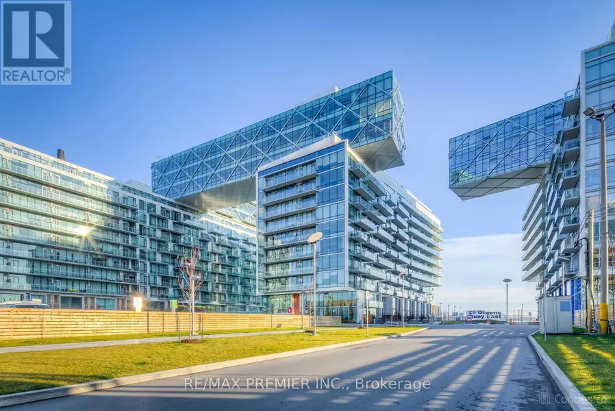 29 Queens Quay East #1208, Toronto (waterfront Communities), ON M5E0A4
