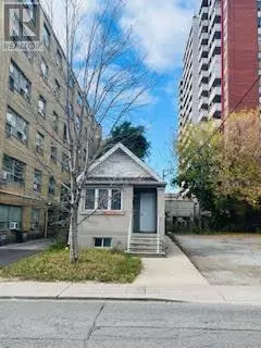 692 NORTHCLIFFE BOULEVARD, Toronto (oakwood Village), ON M6E3M4