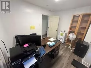 Toronto (oakwood Village), ON M6E2H7,1751 Eglinton AVE West #2nd Floor